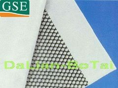 高流量复合土工网与单面土工模袋 工程防护与生态修复的协同应用